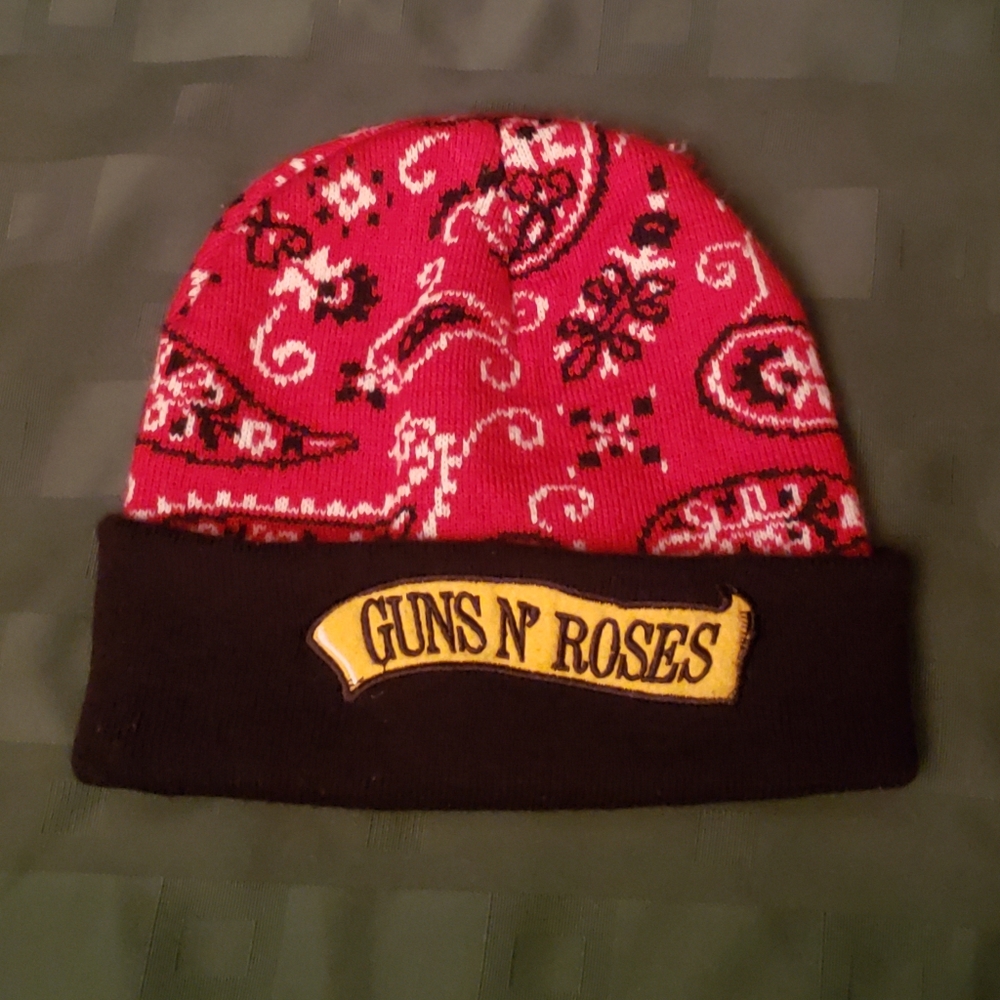 Guns and 🌹 Roses Red Bandana Knit Hat